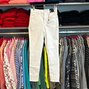 Express white skinny high rise jeans size 2